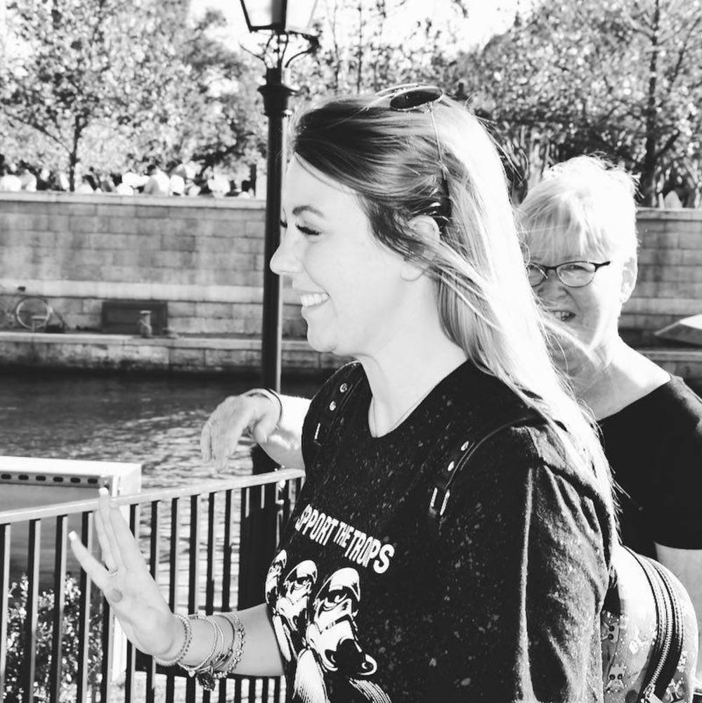 Meet your Posher, Samantha